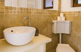 Afacere la cheie pensiune complet utilata și mobilata,energie verde, natura pura