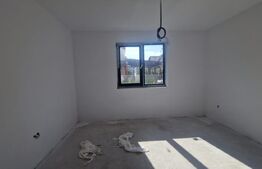 Casa pe parter 3 camere , 320 mp teren individuala cartier nou intabulata