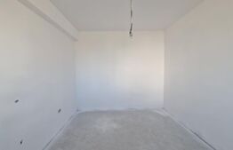 Casa pe parter 3 camere , 320 mp teren individuala cartier nou intabulata