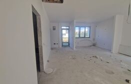 Casa pe parter 3 camere , 320 mp teren individuala cartier nou intabulata