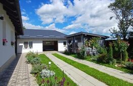 Casa individuala renovata, 3 camere, teren 1252 mp in Moldovenesti