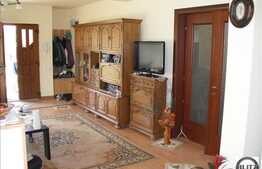 Constructie noua ! Curte generoasa ! Zona linistita de case !