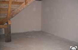 O casa cocheta in zona linistita la pret bun!