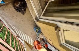 Apartament de vanzare, 2 dormitoare, 46 mp, zona Stejarului