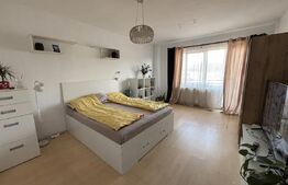 Oportunitate , Apartament de tip penthouse , 3 Camere 84 Mp plus Terasa 30 Mp