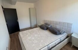 Apartament de vânzare, cu 3 camere, cu grădină și parcare, zona Terra