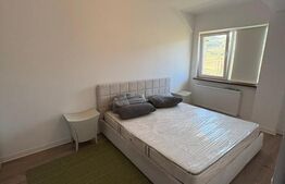 Apartament de vânzare, cu 3 camere, cu grădină și parcare, zona Terra