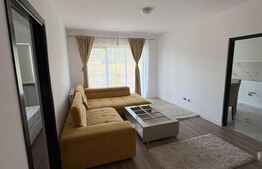 Apartament de vânzare, cu 3 camere, cu grădină și parcare, zona Terra