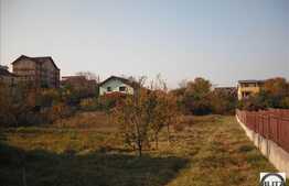 Casa de vanzare in Cluj in stil rustic cu 2135 mp de gradina!