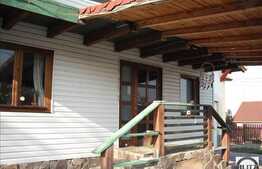 Casa de vanzare in Cluj in stil rustic cu 2135 mp de gradina!