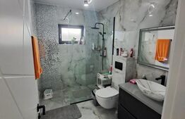 Casa parter cu priveliste spre munte,singur in curte