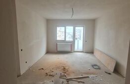 Apartament decomandat, posibilitate modificare in 3 camere, parcare, zona Terra