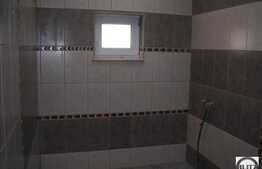 Casa individuala, suprafata generoasa, zona Campului!