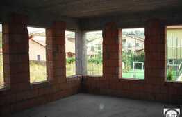 Casa tip duplex in Zona Campului!