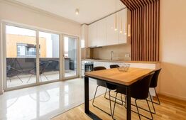 Studio 37mp, lux, parcare, zona Buna ziua