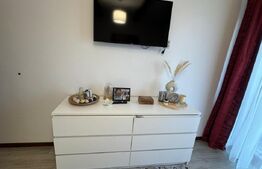 Apartament cu 2 camere, 3 balcoane, mobilat modern cu parcare, zona Terra