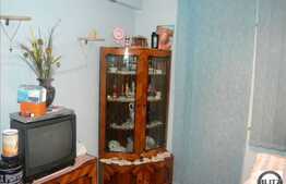 Apartament 3 camere, decomandat, 70 mp, zona strazii Parang