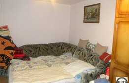 Apartament 3 camere, decomandat, 70 mp, zona strazii Parang