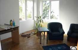Casa individuala, 5 camere, 160 mp utili, curte 350 mp, zona Piata Engels