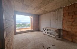 Oportunitate investitie! 2 camere, 37 mp, terasa 16 mp, zona Spitalului Regional