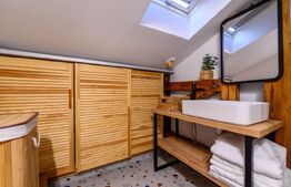 Apartament cu 3 camere, zona centrala, 90 mp, parcare