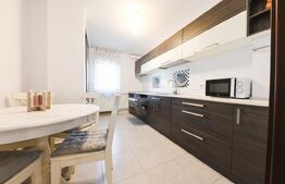 Apartament 4 camere decomandat, parcare, zona Centrala