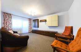 Apartament 4 camere decomandat, parcare, zona Centrala