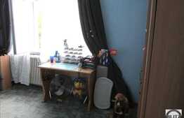 De vanzare 3 camere semidecomandate, zona Piata Hermes, cu loc de parcare