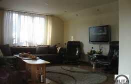 Casa la 5  minute de Casa de Cultura a Studentilor. Zona retrasa, linistita !!!