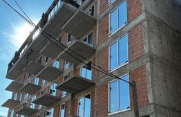 Apartament 1 camera, 41 mp, bucatarie inchisa, zona Iulius Mall