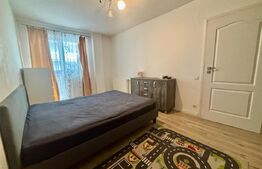 Apartamentcu cu 3 camere, 50 mp, etaj intermediar, garaj, zona Vivo
