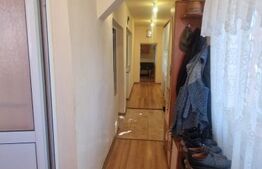 Casă 70 mp, 3 camere , bucatarie,  baie , teren 1270 mp, Prejmer 