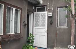 Casa Situata La Artera  Cu Vad Pietonal. Pretabil RESTAURANT !