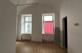 Spațiu comercial, 94 mp, alimentație publică, zona centrală 