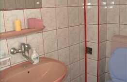 Casa in zona Parcului Central. Ideala sediu de firma sau gradinita ! Finisata.