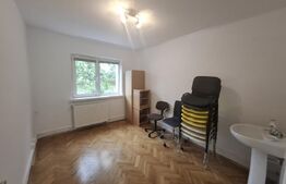 Apartament pretabil pentru birouri, cu suprafata de 70 mp, 3 camere, Zorilor