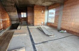 Casa tip duplex semifinisat, 5 camere, 180 mp utili, 270 teren, zona Vivo