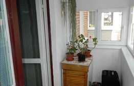 De vanzare 2 camere decomadate, zona BRD Central. Boxa la subsol si parcare