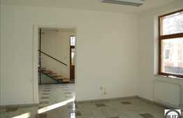 Casa renovata de inchiriat cu 220 mp utili!
