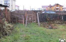 Casa demolabila, 73 mp utili, teren de 475 mp si front de 40 ml, zona de case