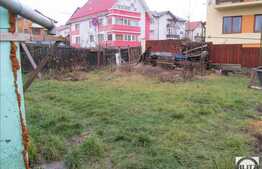 Casa demolabila, 73 mp utili, teren de 475 mp si front de 40 ml, zona de case