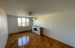 Apartament de vanzare, cu 3 camere, 80 mp, zona Vlahuta