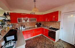 Casă 330 m² – teren 1210 m² – ideală pentru locuință sau pensiune