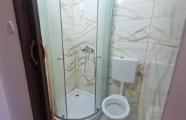 Camera de camin renovata complet, cu baie, 10 mp, zona Florilor