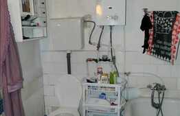 Vanzare casa cu front la strada, 90 mp utili si teren de 80 mp, zona Centrala!