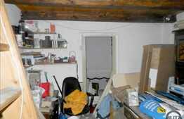 Vanzare proprietate, 2 case, 270 mp utili, 3300 mp teren, zona Centrala!