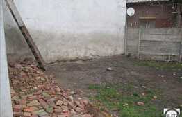 Casa de vanzare, 162 mp, teren de 314 mp cu front de 16 ml, Centru!