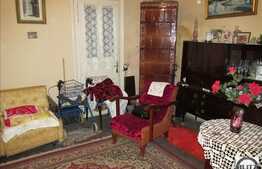 Casa de vanzare, 80 mp, cu teren de 120 mp, zona Pta. Stefan cel Mare!
