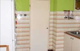 4 camere de vanzare la 5 minute de CORA