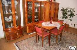 4 camere de vanzare la 5 minute de CORA